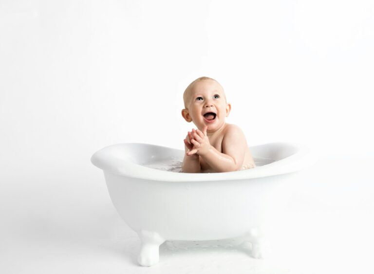 henley design studio fj2f6C5hGRM unsplash